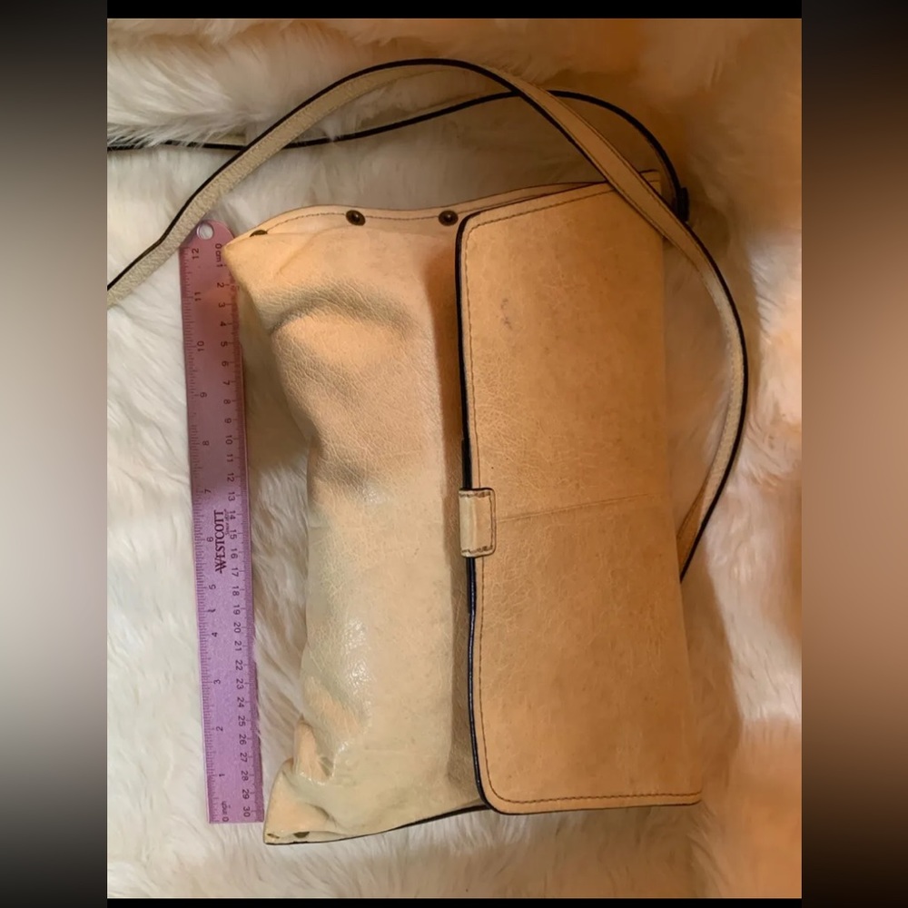 Frye Leather Cross Body Handbag Shoulder Rare Bone Color